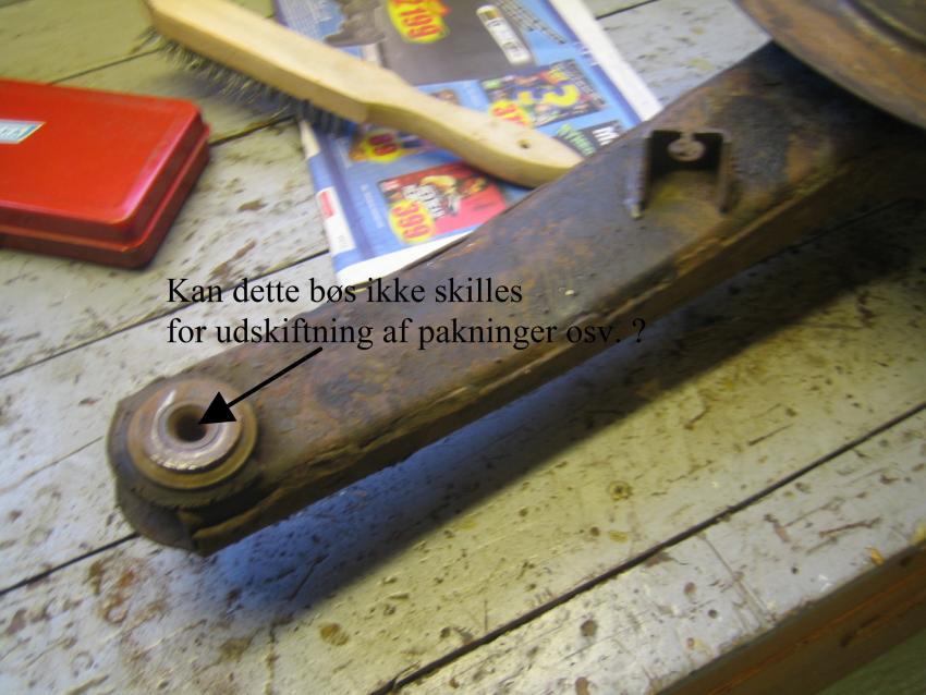 Trailing arm Corvette.jpg
