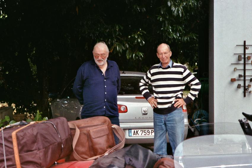 imm011_12A.jpg