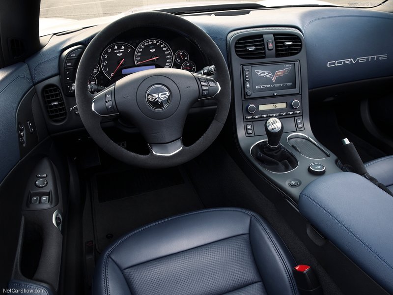 Chevrolet-Corvette_427_Convertible_2013_800x600_wallpaper_05.jpg