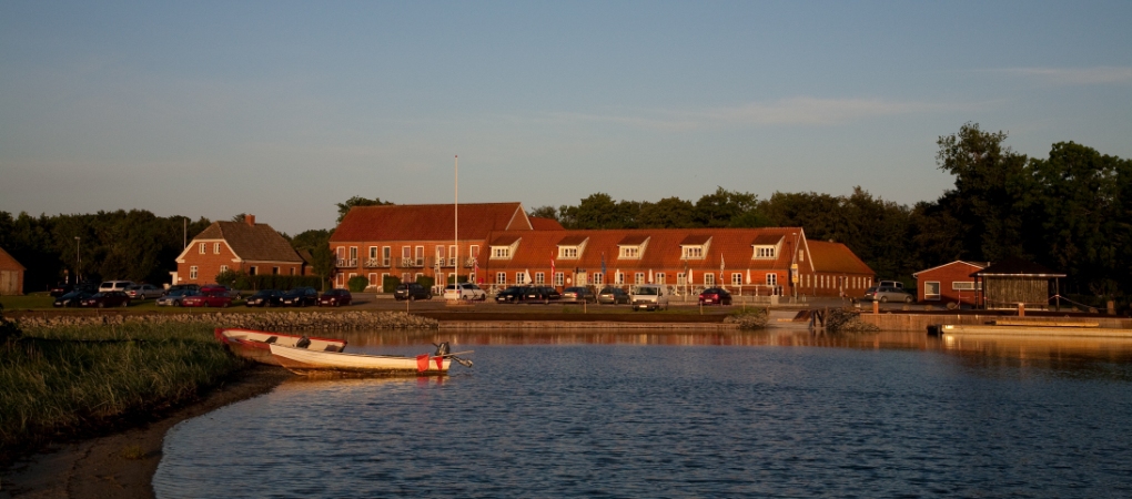 Tambohus Kro og Badehotel.jpg